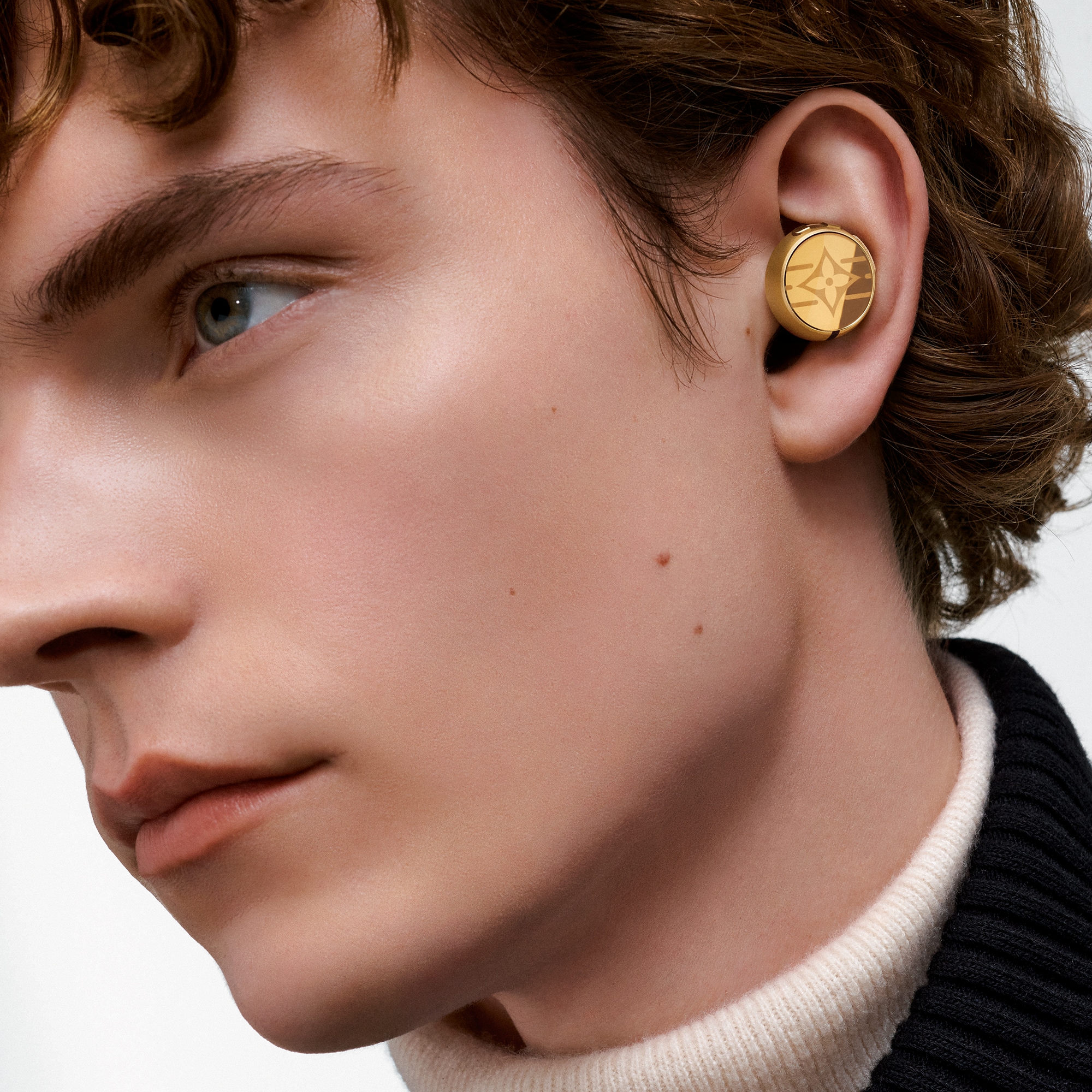 Louis Vuitton Horizon Light Up Earphones - Golden - High-Tech